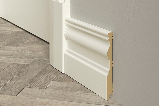 Плинтус Высокий классический