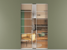 Алюминевая перегородка skr2_04_ Алюминий пудровый белый Прозрачное оранжевое стекло, триплекс, 6мм. Цвет Алюминий пудровый белый. Материал Алюминий в эмали. Коллекция Перегородка Formato скрытый пенал 2 створки. Картинка.